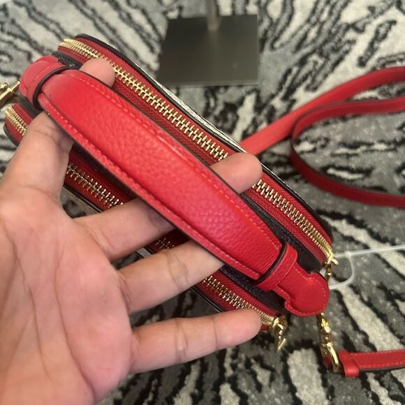 Limited Edition Collection Coach Disney Mickey Mouse X Keith Haring Serena. - Picture 6 of 12